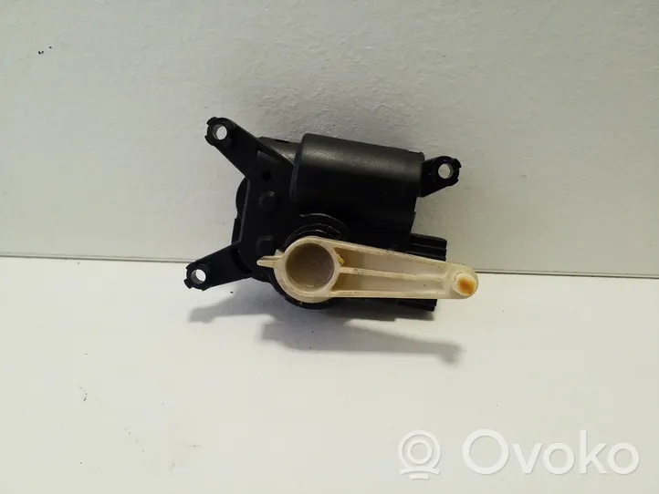 Volkswagen Transporter - Caravelle T5 Air flap motor/actuator 52411483