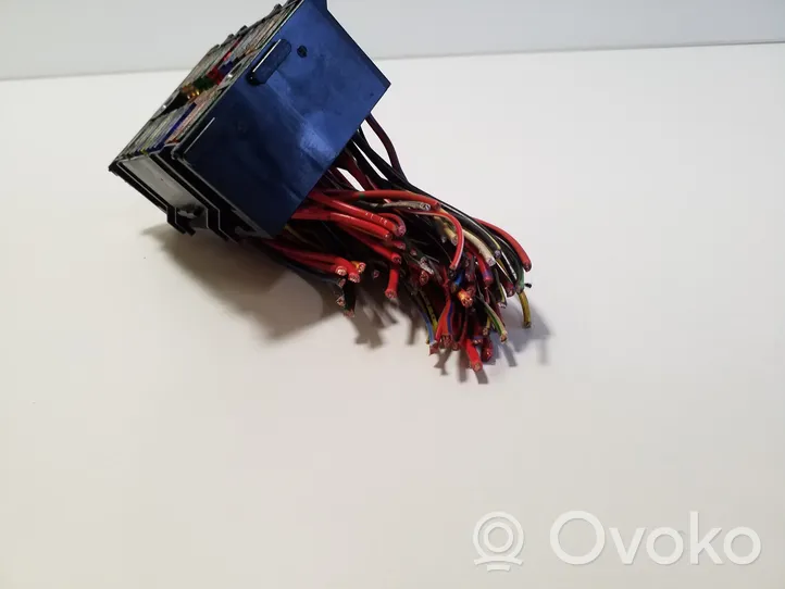 Volkswagen Transporter - Caravelle T5 Fuse module 7H0937617