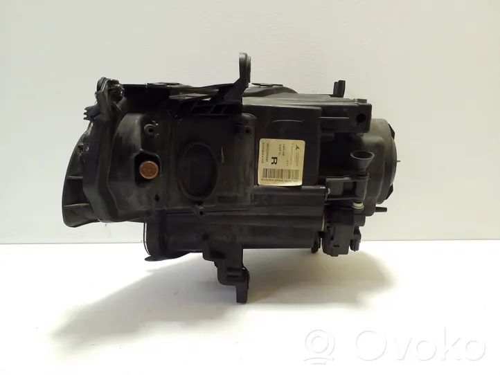 Jeep Cherokee Phare frontale 68102858AF