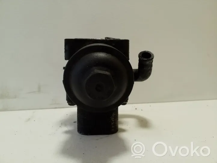 Volkswagen Transporter - Caravelle T5 Oil filter mounting bracket 03L115389H