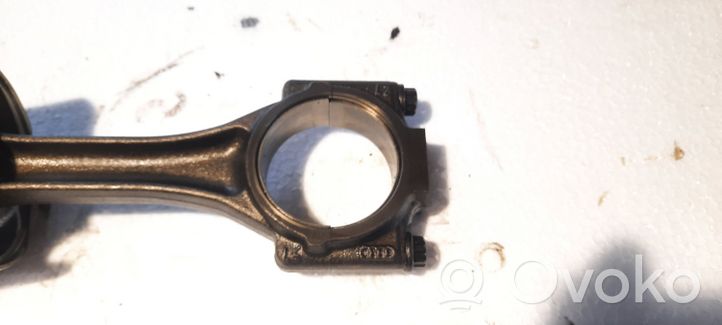 Volkswagen Caddy Piston avec bielle 