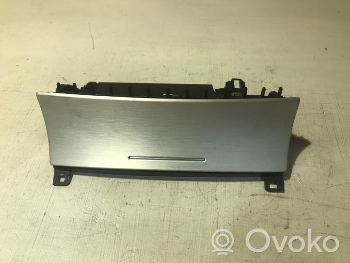 Volkswagen Touareg II Ashtray (front) 7P2857961