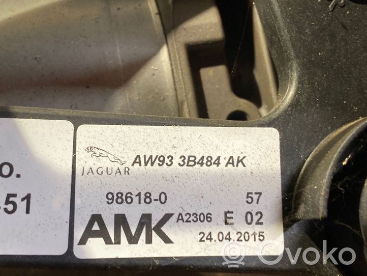 Jaguar XJ X351 Ilmajousituksen kompressoripumppu AW933B484
