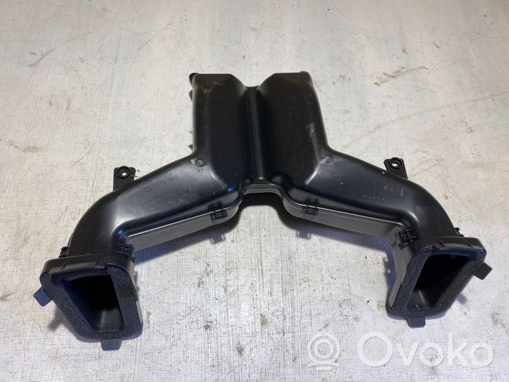 Mercedes-Benz GLE (W166 - C292) Conduit d'air (cabine) A1668312800