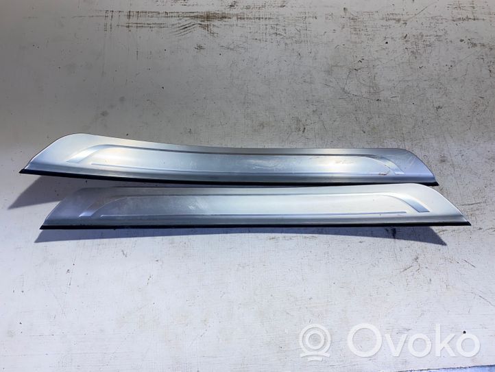 BMW 7 G11 G12 Garniture de marche-pieds arrière 7378051