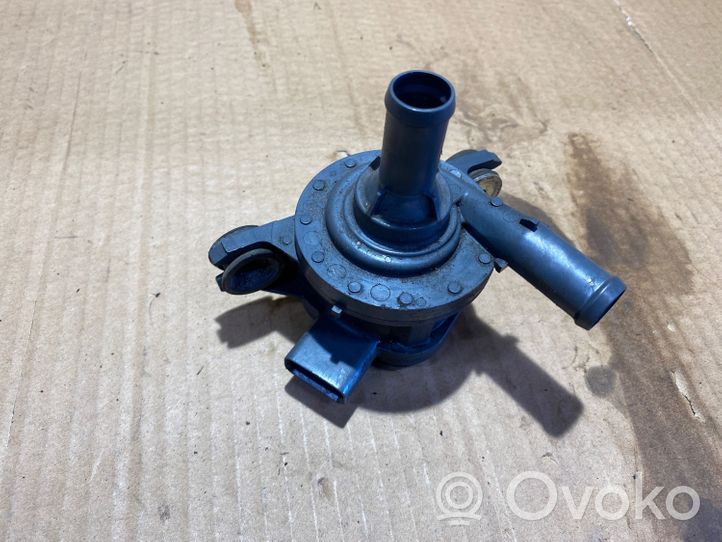 Lexus RX 450H Pompe à eau de liquide de refroidissement G904052020