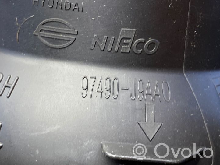 Hyundai Kona I Šoninės oro grotelės 97490J9AA0