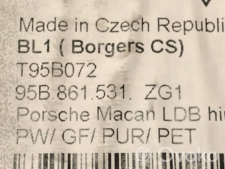 Porsche Macan Trunk/boot floor carpet liner 95B861531