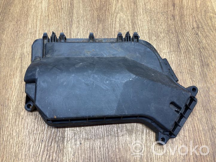 Porsche Macan Altra parte del vano motore 8K2907613B