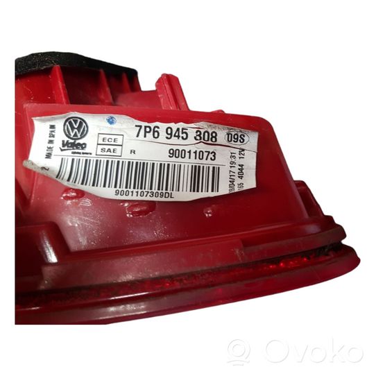 Volkswagen Touareg II Lampy tylnej klapy bagażnika 7P6945308