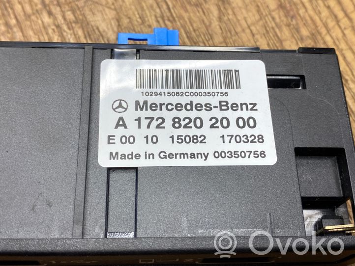 Mercedes-Benz GLE (W166 - C292) Connettore plug in USB A1728202000