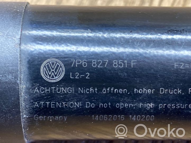 Volkswagen Touareg II Amortyzator klapy tylnej bagażnika 7P6827851F