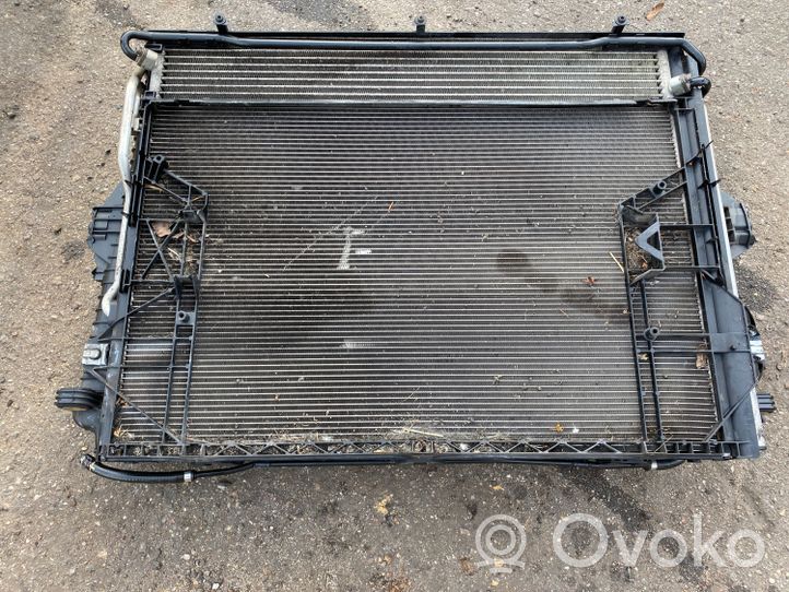 Volkswagen Touareg II Radiator set 7P6121201K