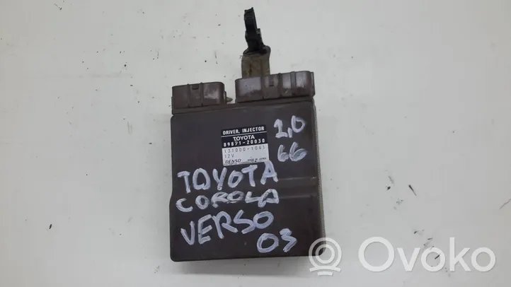 Toyota Corolla Verso E121 Блок управления топливных форсунок 8987120030
