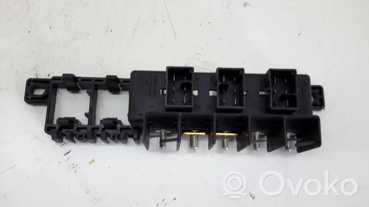 Audi A6 S6 C5 4B Set scatola dei fusibili 8L0941822A