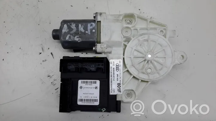 Audi A3 S3 A3 Sportback 8P Motorino alzacristalli della portiera anteriore 8P0959801F