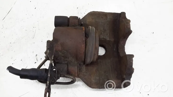Volkswagen PASSAT B5 Front brake caliper 