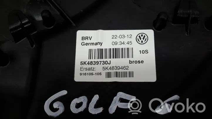 Volkswagen Golf VI Liukuoven ikkunannostin moottorilla 5K4839730J