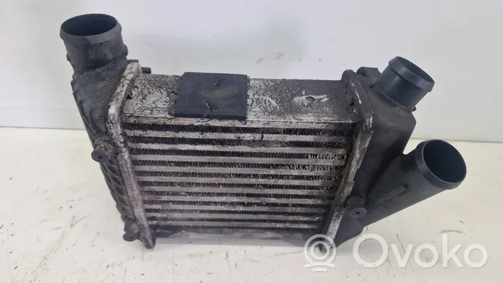 Audi A4 S4 B7 8E 8H Chłodnica powietrza doładowującego / Intercooler 8E0145806C