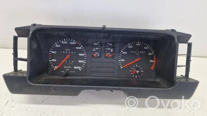 Audi 80 90 B2 Compteur de vitesse tableau de bord 88471067