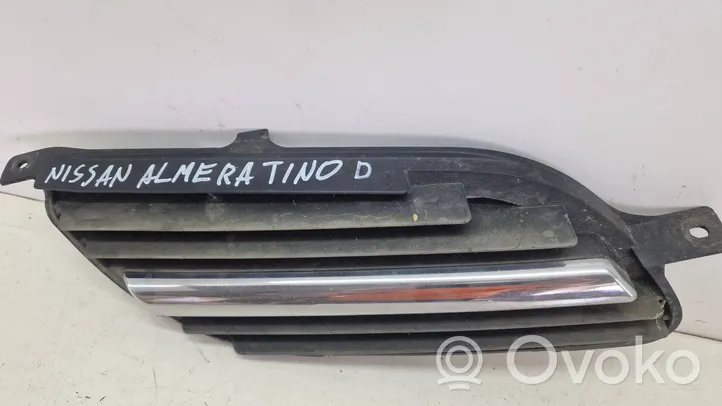 Nissan Almera Tino Grille inférieure de pare-chocs avant 62320BU