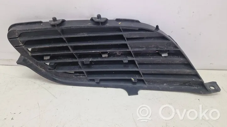 Nissan Almera Tino Grille inférieure de pare-chocs avant 62330BU