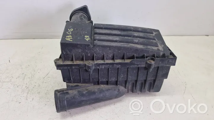 Audi A3 S3 8P Caja del filtro de aire 1K0129607P