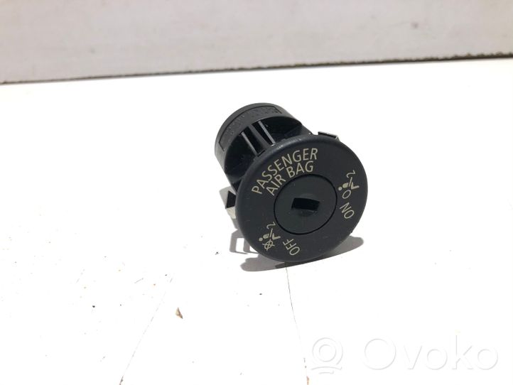 BMW 3 E92 E93 Passenger airbag on/off switch 5495140