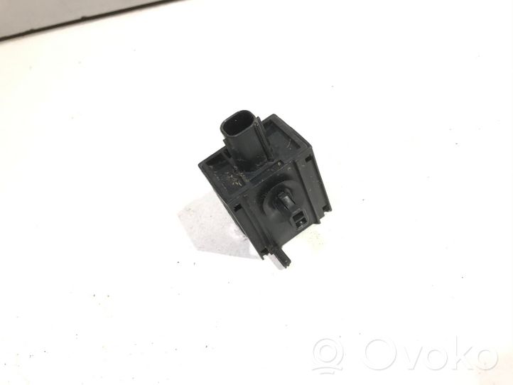 Mazda CX-3 Sensor Bewegungsmelder Alarmanlage KD45676B1