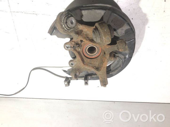 BMW 3 E90 E91 Rear wheel hub 6783666