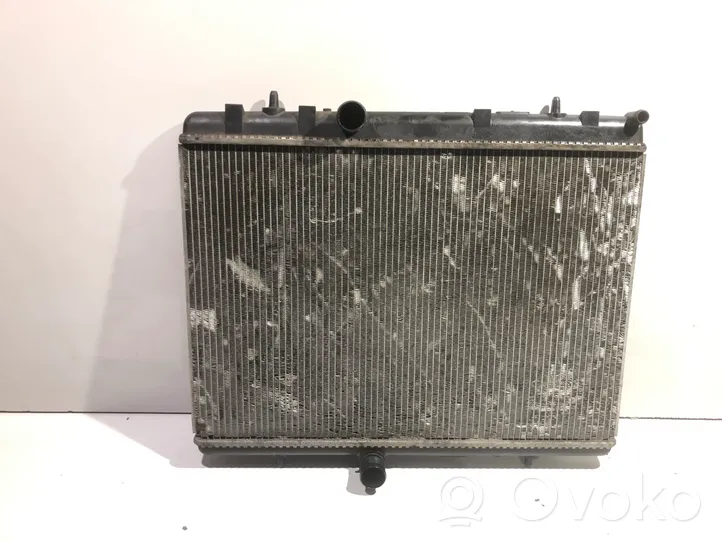 Peugeot 307 Radiateur de refroidissement 9680533480