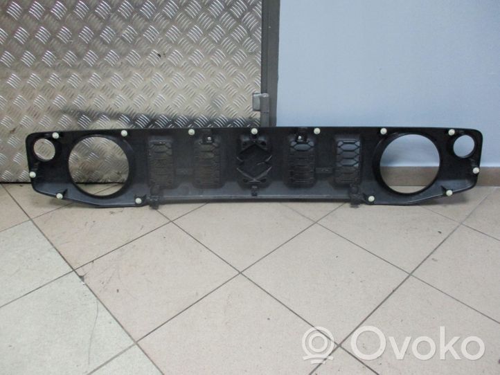 Suzuki Jimny Grille de calandre avant 7211178R0