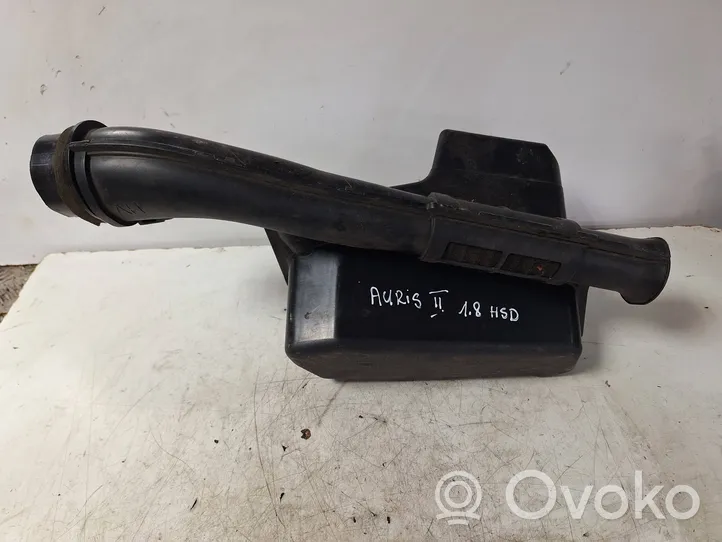 Toyota Auris E180 Tube d'admission d'air 17750-0T010