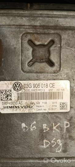 Volkswagen PASSAT B6 Moottorin ohjainlaite/moduuli 03G906018CE