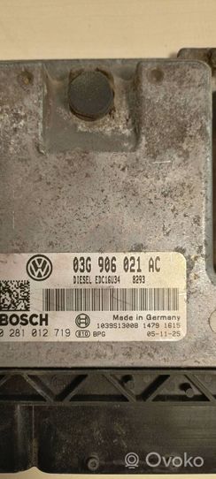 Volkswagen PASSAT B6 Sterownik / Moduł ECU 03G906021AC
