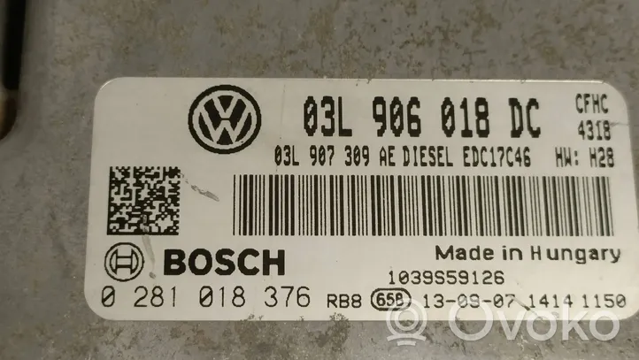 Volkswagen Caddy Dzinēja vadības bloks 03L906018DC