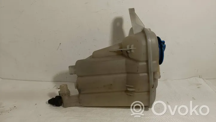 Audi A4 S4 B8 8K Vase d'expansion / réservoir de liquide de refroidissement 8K0121403C