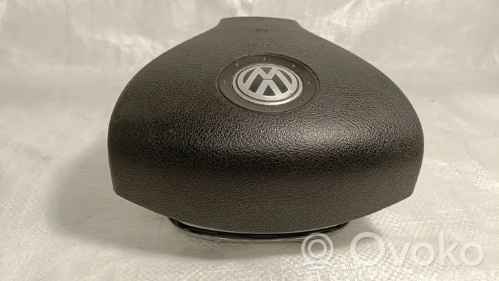 Volkswagen Caddy Steering wheel airbag 2K0880201F