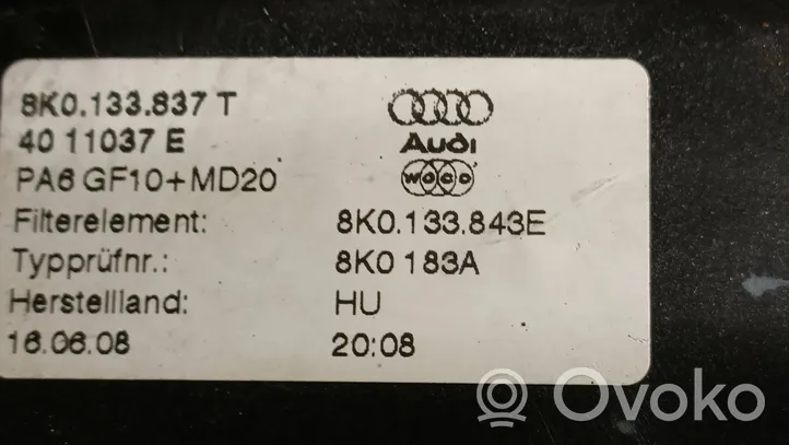 Audi A4 S4 B8 8K Ilmansuodattimen kotelo 8K0133843E