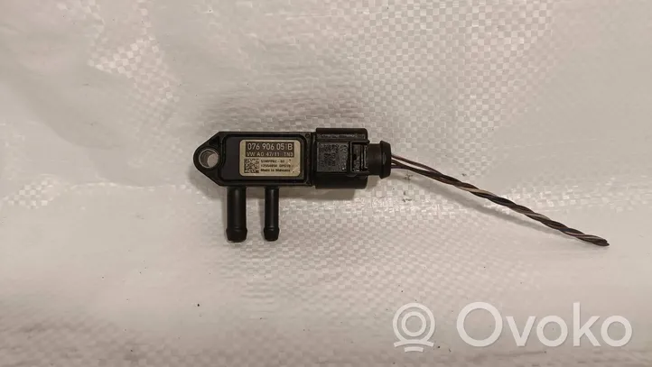 Volkswagen PASSAT B7 Exhaust gas pressure sensor 076906051B