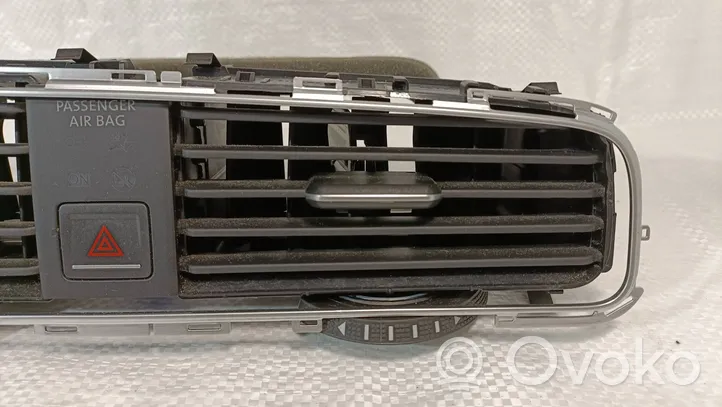 Volkswagen Golf VII Griglia di ventilazione centrale cruscotto 5G1815736