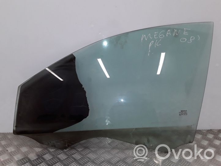 Renault Megane II Front door window glass four-door 43R001100