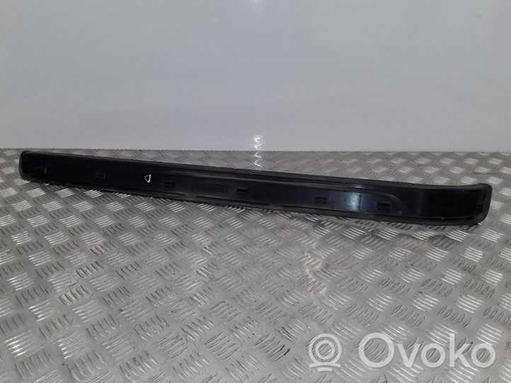 BMW 3 E92 E93 Rivestimento anteriore minigonna laterale 7120764