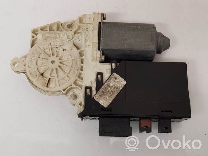 Citroen C5 Moteur de lève-vitre de porte avant 9637541280