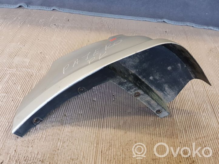 Mitsubishi Pajero Rivestimento dell’estremità del parafango MR438733