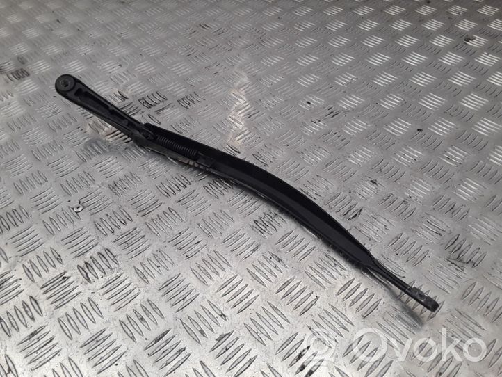 Alfa Romeo GT Front wiper blade arm 