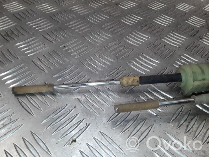 Opel Vectra B Gear shift cable linkage 