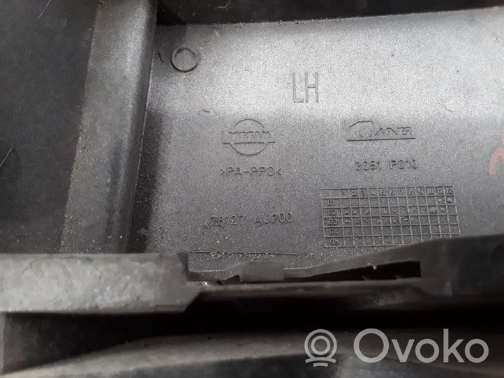 Nissan Primera Listwa pod lampę tylną 78127AU200