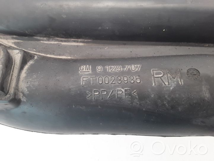 Opel Corsa C Część rury dolotu powietrza 9129707