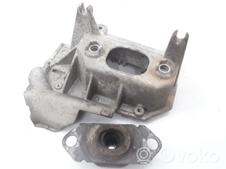 Nissan Note (E11) Support de boîte de vitesses 11254AX600